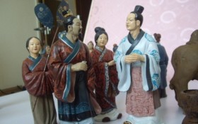 文化馆人物道具模型